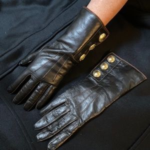 Coach 3 button brown trim, cashmere lined size 7 1/2 glove